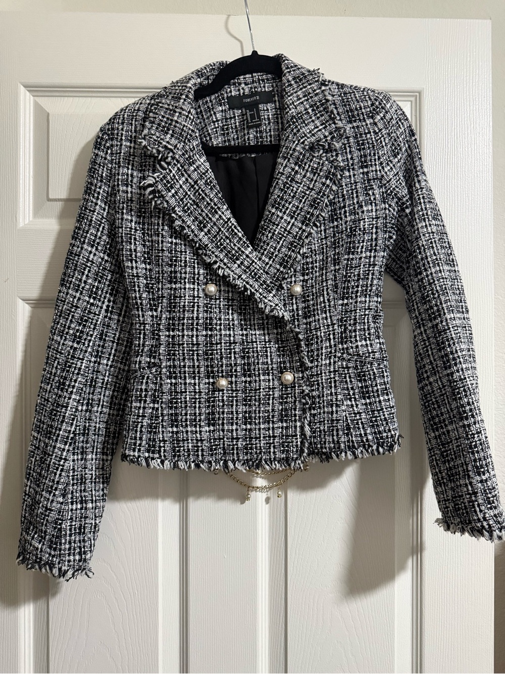 NWOT Tweed blazer with chains